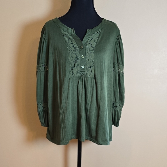 Carolyn Taylor Tops - Carolyn Taylor Long Sleeve Green  Blouse L